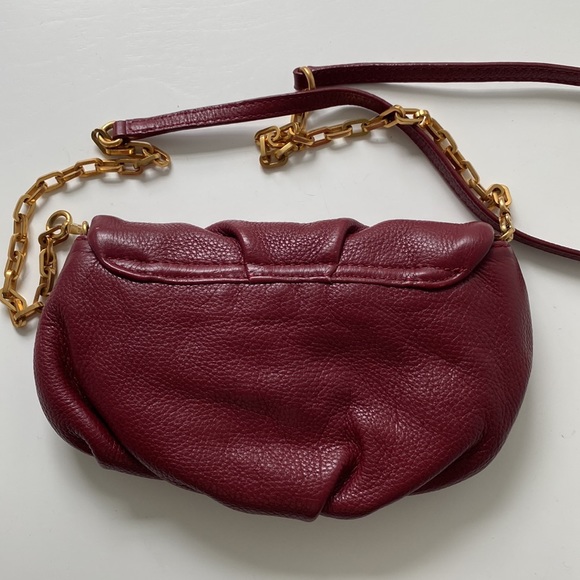 Marc by Marc Jacobs Cross Body Maroon Clutch - Picture 3 of 8